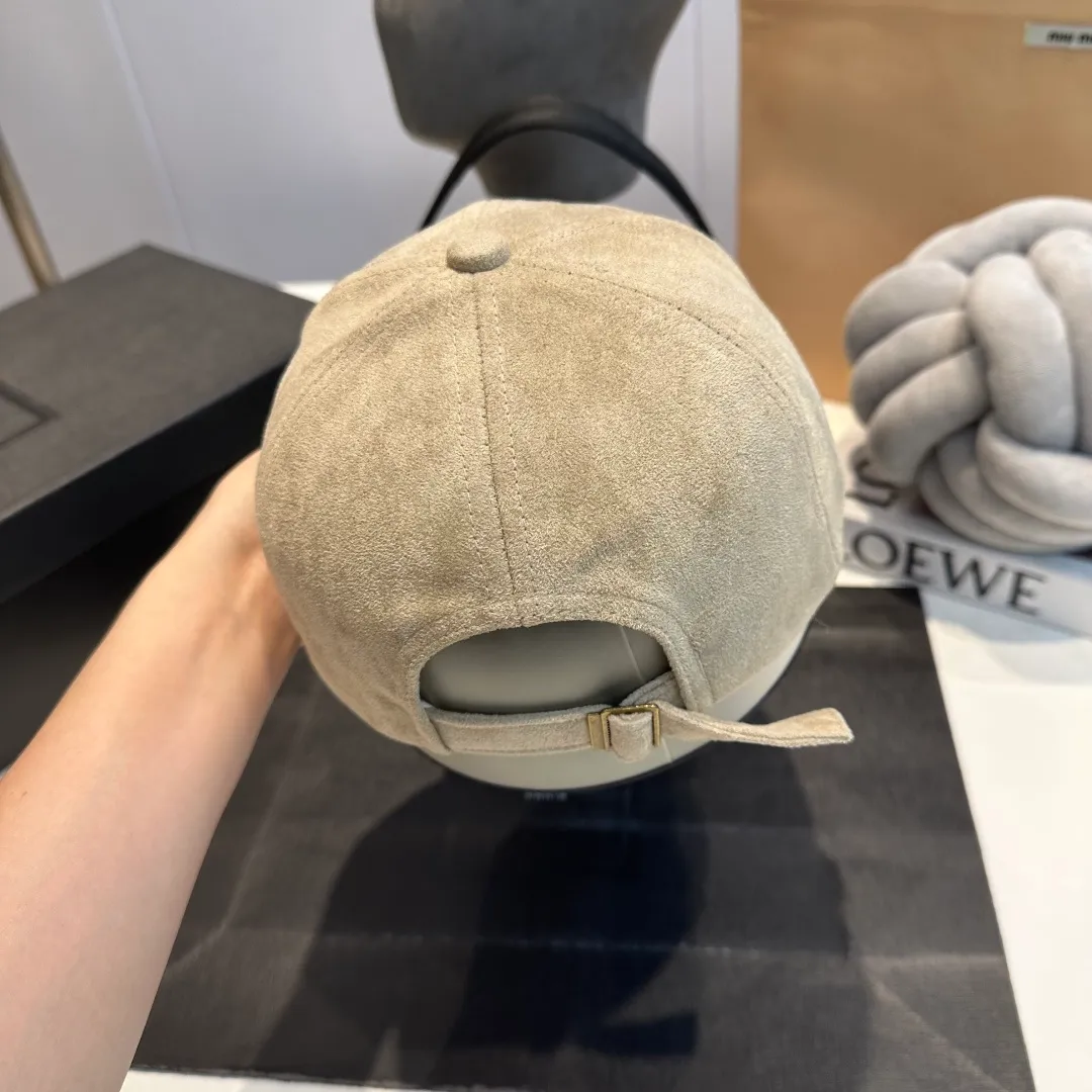 P70 Croxin's new brushed autumn baseball cap, the shape of the hat is super correct, the same style for men and women